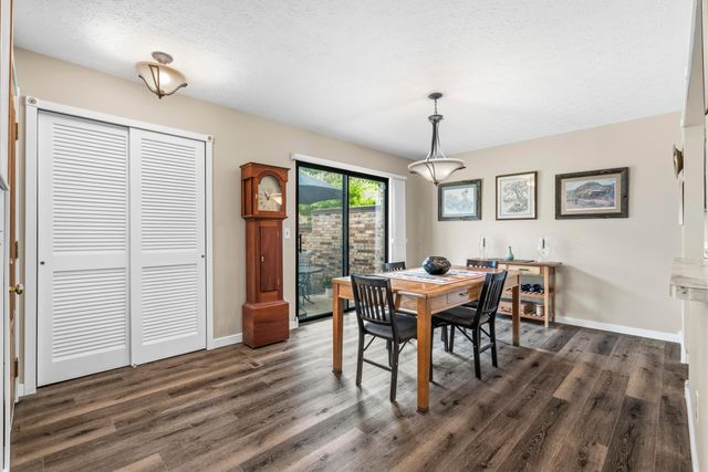 1691 Arlingate Drive N, Upper Arlington, OH 43220