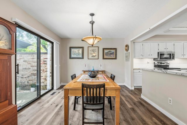 1691 Arlingate Drive N, Upper Arlington, OH 43220