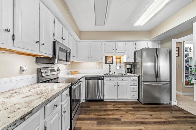 1691 Arlingate Drive N, Upper Arlington, OH 43220