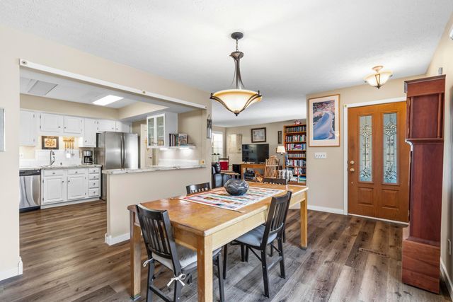 1691 Arlingate Drive N, Upper Arlington, OH 43220