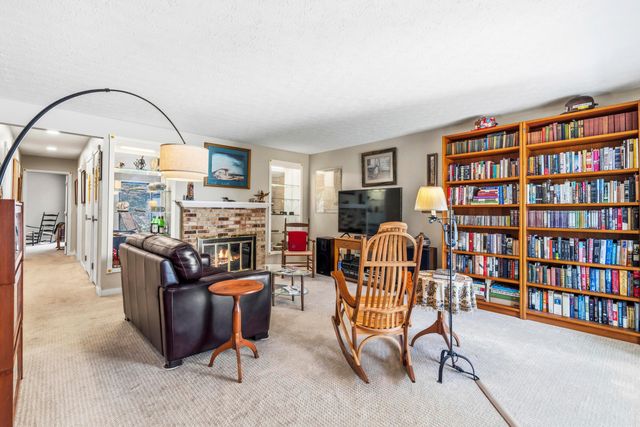 1691 Arlingate Drive N, Upper Arlington, OH 43220