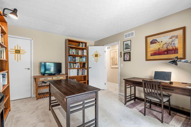 1691 Arlingate Drive N, Upper Arlington, OH 43220