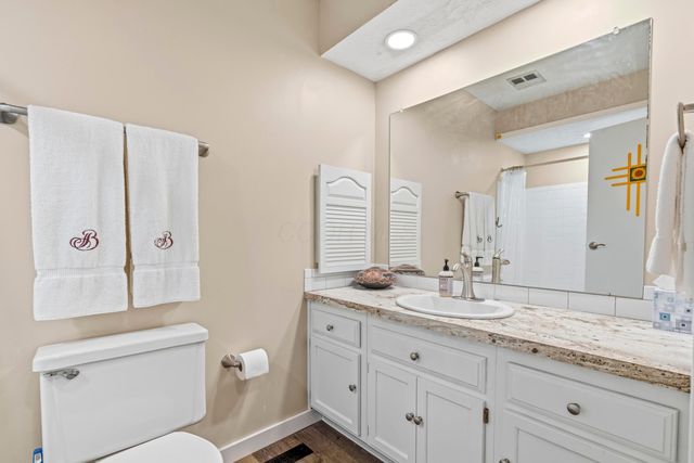 1691 Arlingate Drive N, Upper Arlington, OH 43220