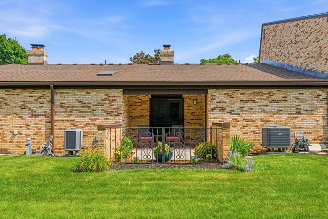 1691 Arlingate Drive N, Upper Arlington, OH 43220