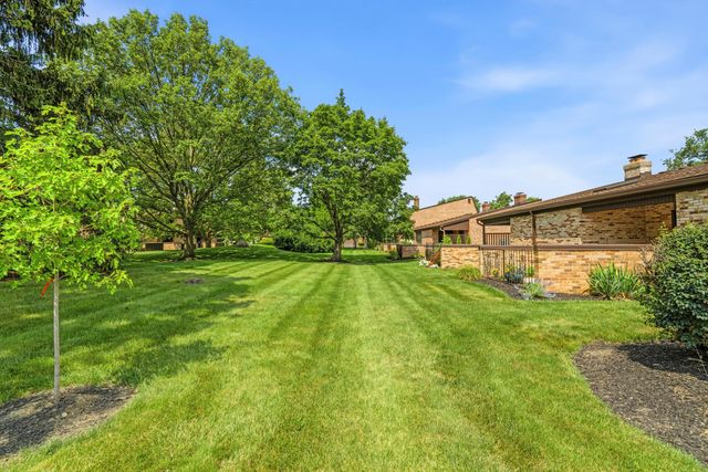 1691 Arlingate Drive N, Upper Arlington, OH 43220