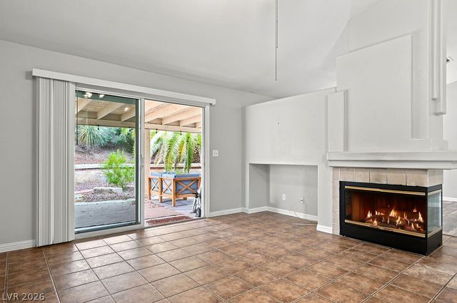 7812 SILVER MALLARD Avenue, Las Vegas, NV 89131