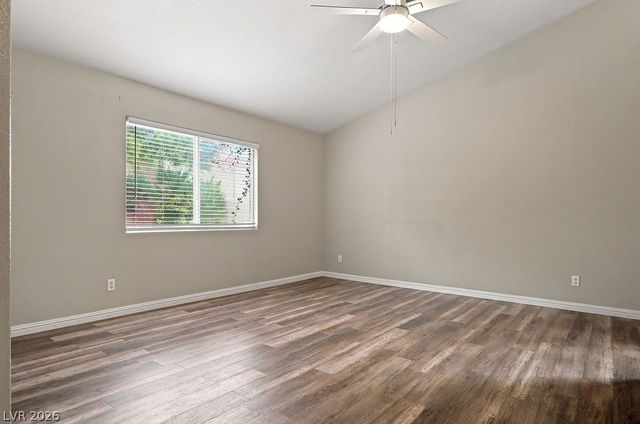 7812 SILVER MALLARD Avenue, Las Vegas, NV 89131