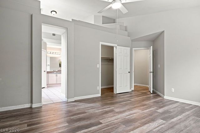 7812 SILVER MALLARD Avenue, Las Vegas, NV 89131