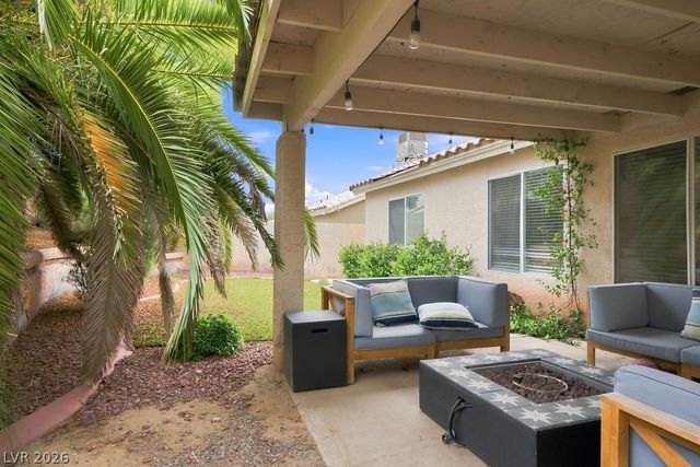 7812 SILVER MALLARD Avenue, Las Vegas, NV 89131