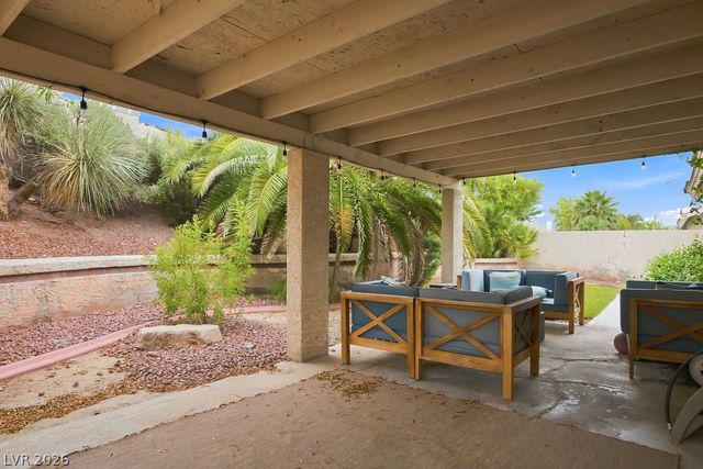 7812 SILVER MALLARD Avenue, Las Vegas, NV 89131