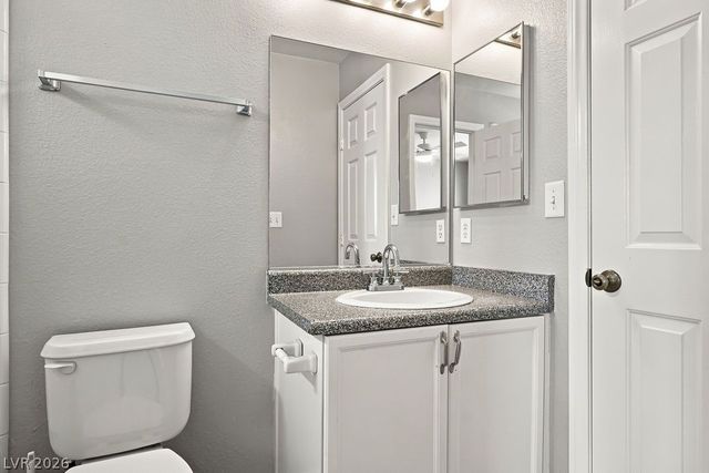 7812 SILVER MALLARD Avenue, Las Vegas, NV 89131