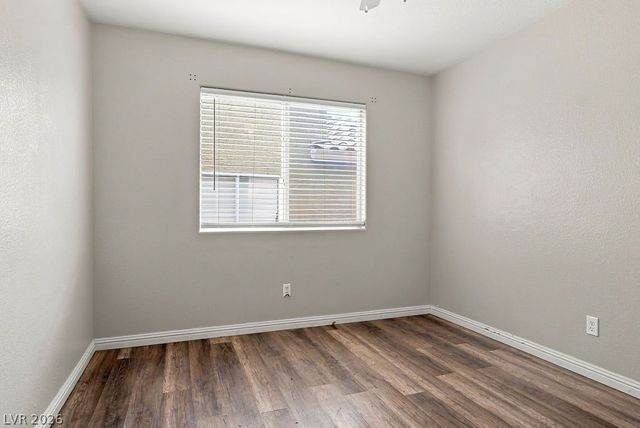 7812 SILVER MALLARD Avenue, Las Vegas, NV 89131