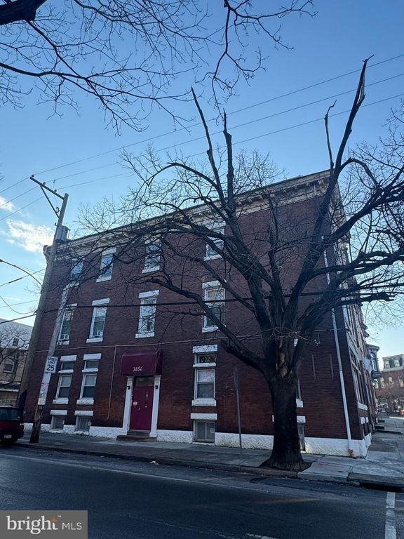 439 N 39TH ST, Philadelphia, PA 19104