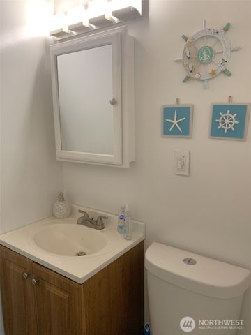 757 Ocean Court NW #20, Ocean Shores, WA 98569