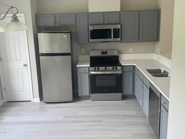 108 Linden Park Lane, Cary, NC 27519