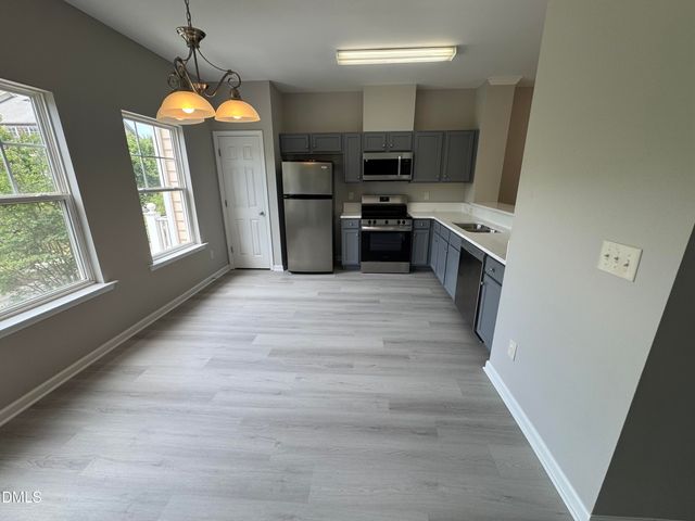 108 Linden Park Lane, Cary, NC 27519