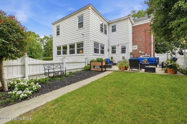 2409 Valletta Rd, Louisville, KY 40205