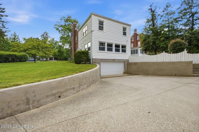 2409 Valletta Rd, Louisville, KY 40205