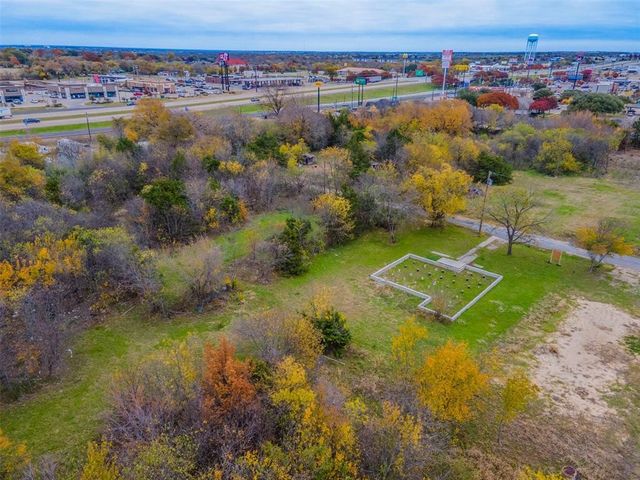 0000 Belknap Street, Ennis, TX 75119