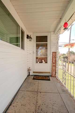 216 S Amador St, Ione, CA 95640