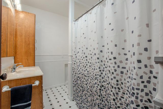 216 S Amador St, Ione, CA 95640