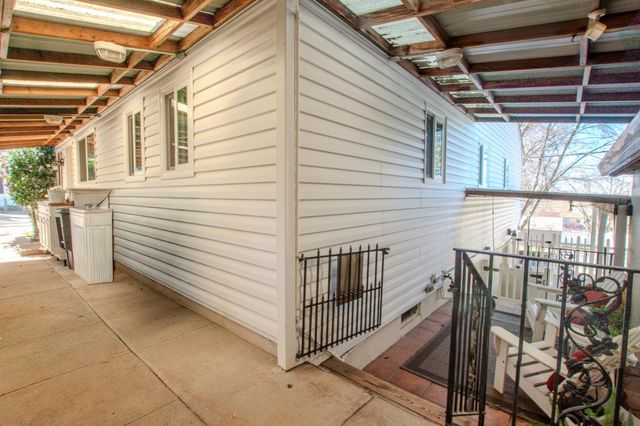 216 S Amador St, Ione, CA 95640