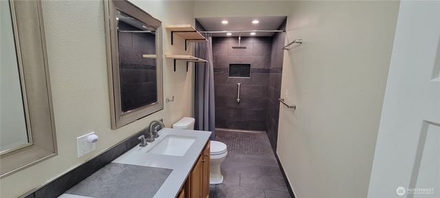 5007 86th Street Ct E, Puyallup, WA 98446