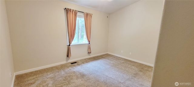 5007 86th Street Ct E, Puyallup, WA 98446