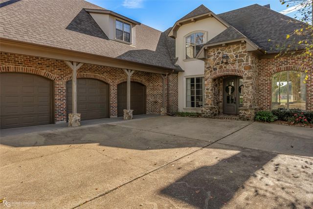 524 Hunters Run, Bossier City, LA 71111