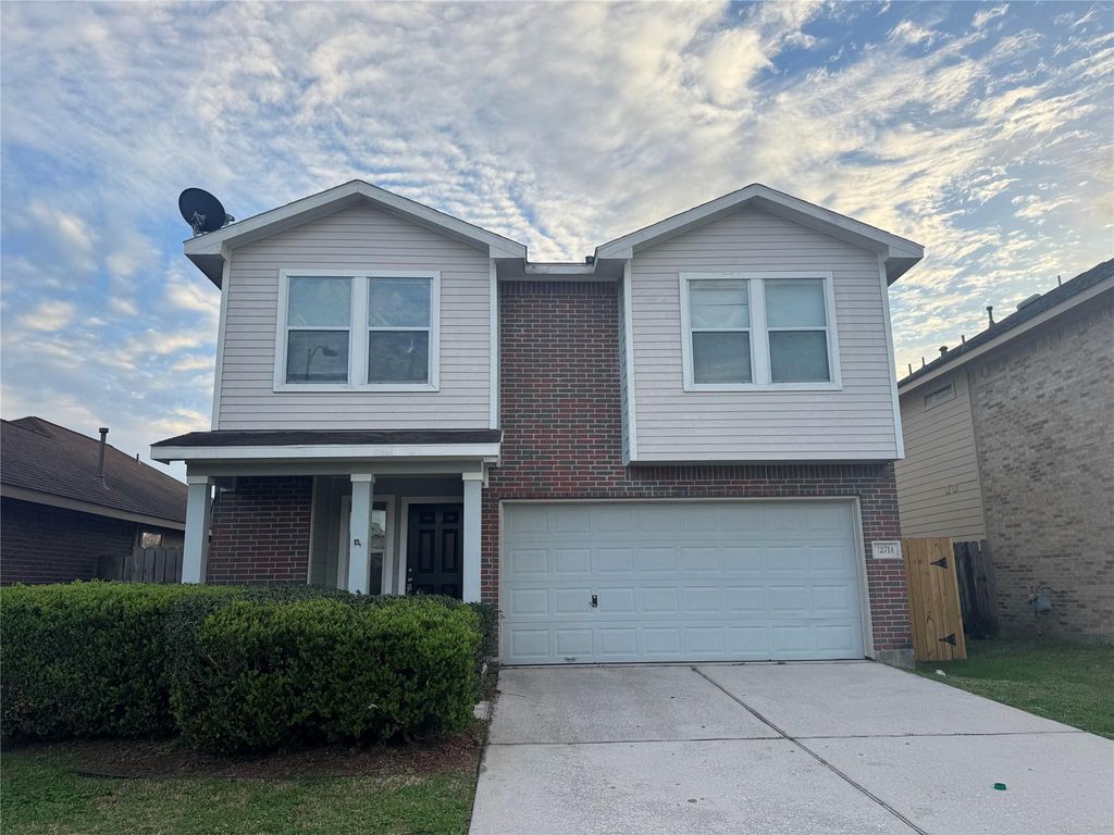 12714 Windy Summer, Houston, TX 77044