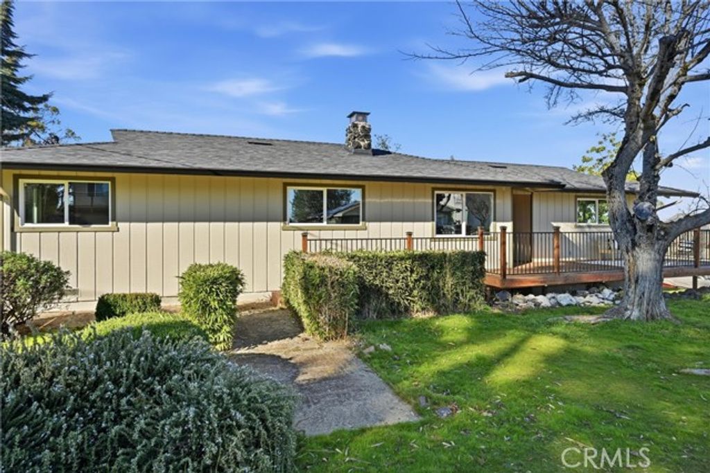 10496 Fairway Place, Kelseyville, CA 95451