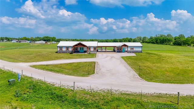 14505 S Deer Creek Road, Claremore, OK 74017