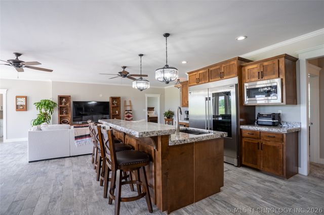 14505 S Deer Creek Road, Claremore, OK 74017