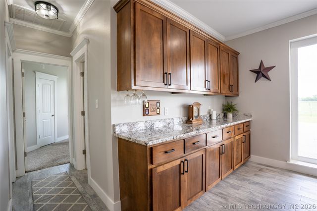 14505 S Deer Creek Road, Claremore, OK 74017