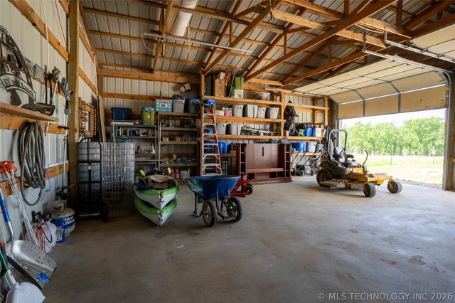 14505 S Deer Creek Road, Claremore, OK 74017