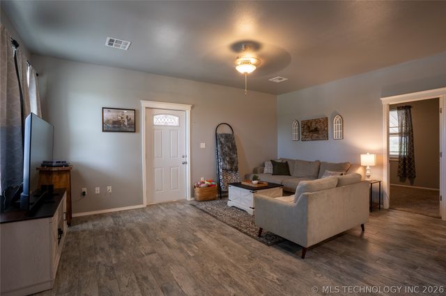 14505 S Deer Creek Road, Claremore, OK 74017