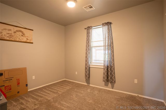 14505 S Deer Creek Road, Claremore, OK 74017