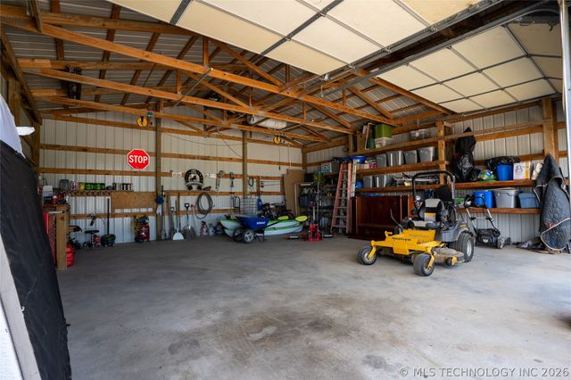 14505 S Deer Creek Road, Claremore, OK 74017