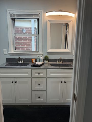 101 Lake Circle Dr, Dickson, TN 37055