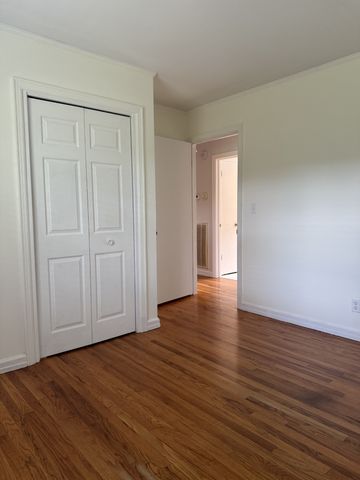 101 Lake Circle Dr, Dickson, TN 37055