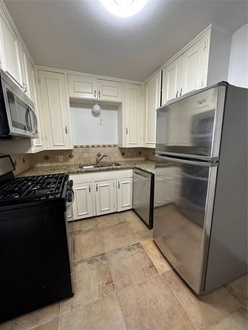 4031 Cole Avenue H, Dallas, TX 75204