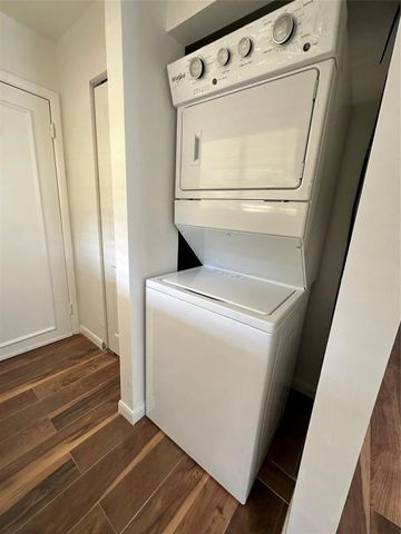 4031 Cole Avenue H, Dallas, TX 75204