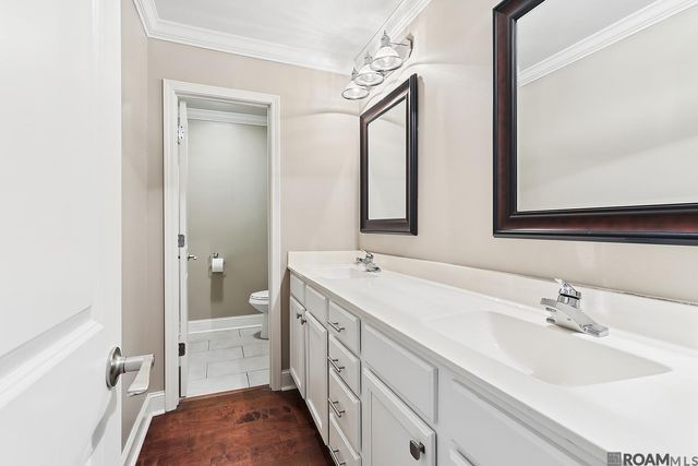 10895 Hooper Rd, Baton Rouge, LA 70818