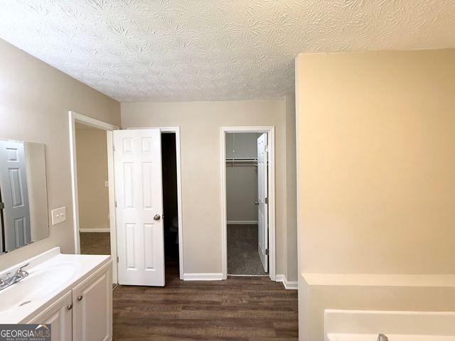 3920 Melanie Woods Drive, South Fulton, GA 30349
