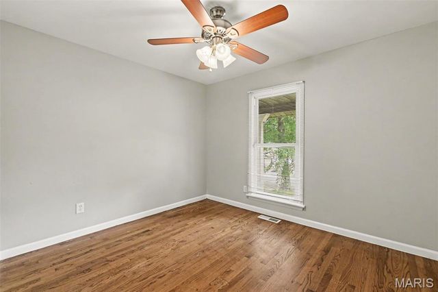 12115 Wensley Road, Florissant, MO 63033
