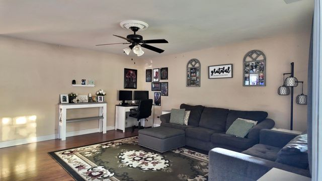 48 N Leggett Street, Porterville, CA 93257