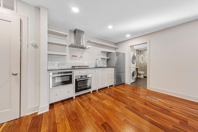 6337 Alderwood Circle B, Woodbury, MN 55125