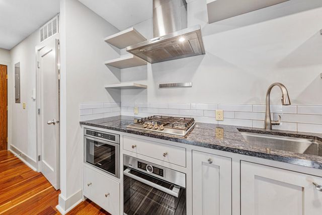 6337 Alderwood Circle B, Woodbury, MN 55125