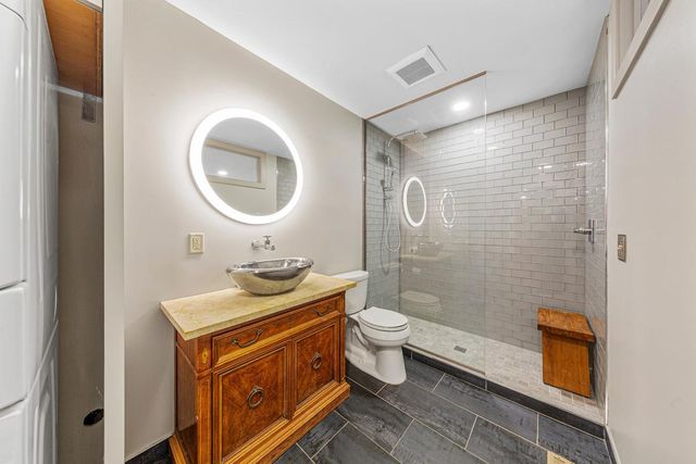 6337 Alderwood Circle B, Woodbury, MN 55125