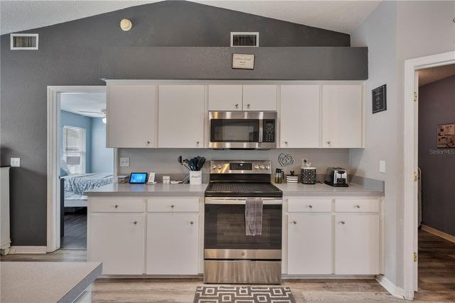 3318 MERLOT DRIVE, Lakeland, FL 33811